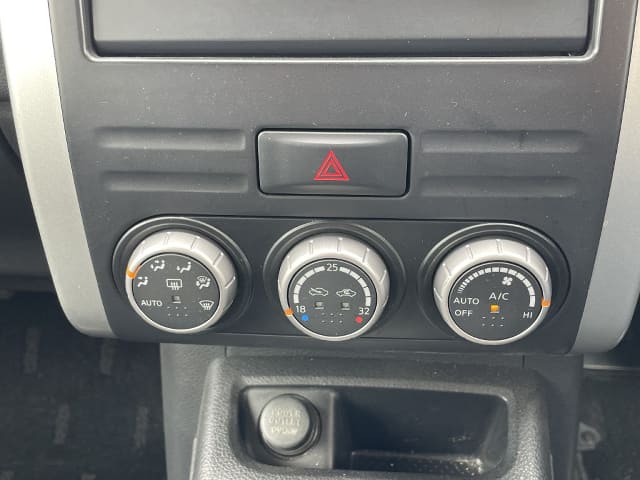 NISSAN X-Trail thumbnail 41