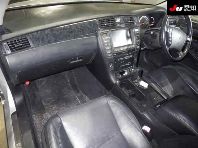TOYOTA Crown thumbnail 52