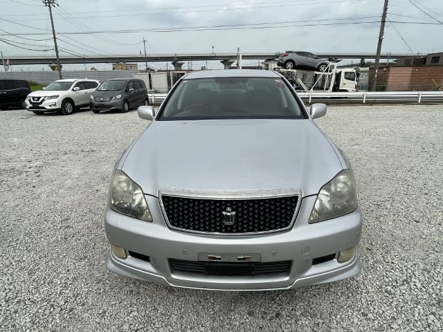 TOYOTA Crown thumbnail 8