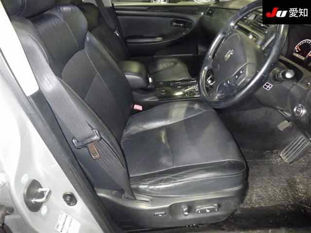TOYOTA Crown thumbnail 54