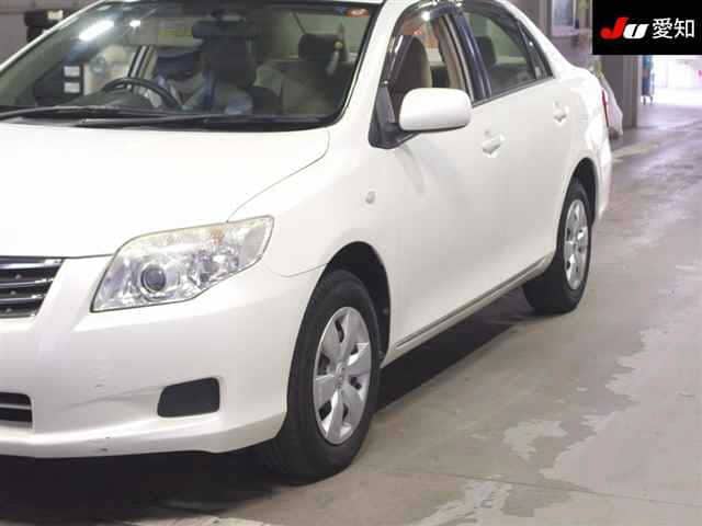 TOYOTA Corolla Axio thumbnail 5