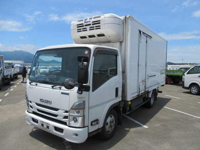 ISUZU Elf Truck