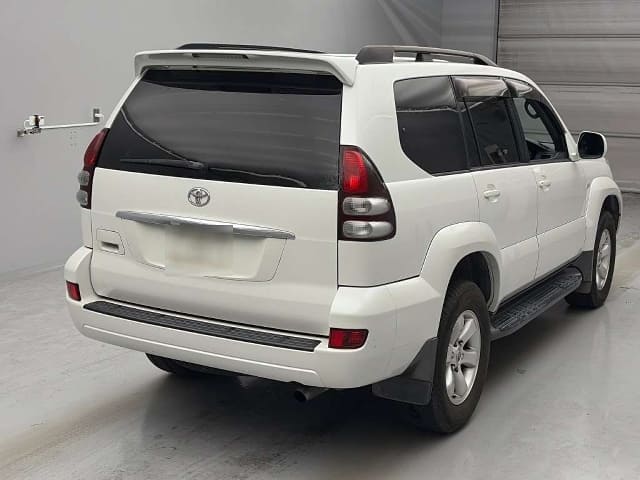 TOYOTA Land Cruiser Prado thumbnail 2