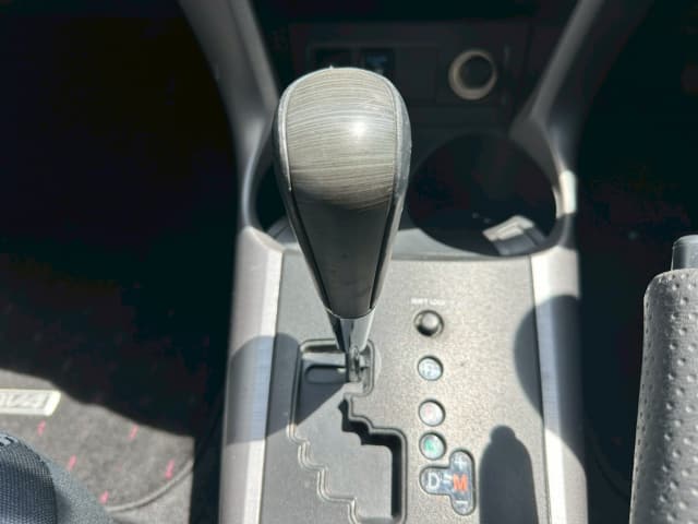 TOYOTA RAV4 thumbnail 37