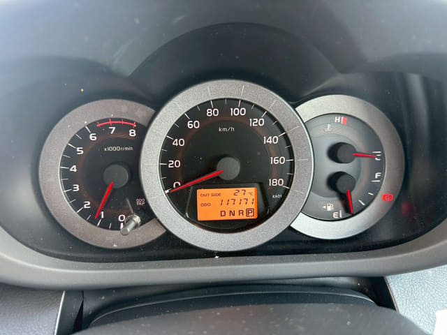 TOYOTA RAV4 thumbnail 34