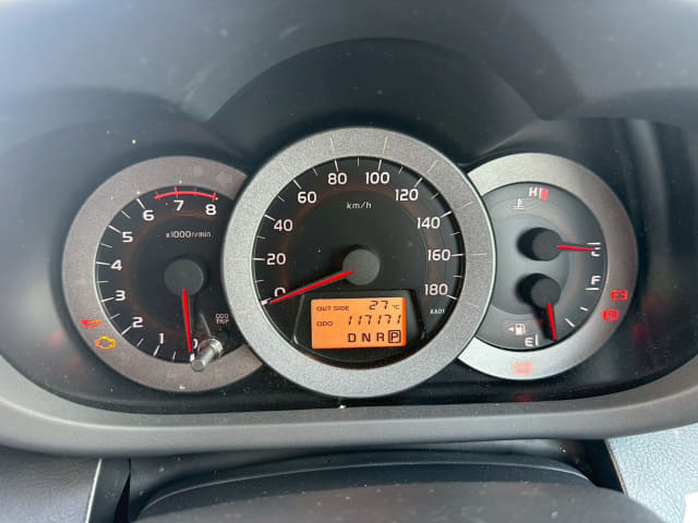 TOYOTA RAV4 thumbnail 48