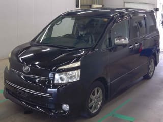 2010 TOYOTA Voxy
