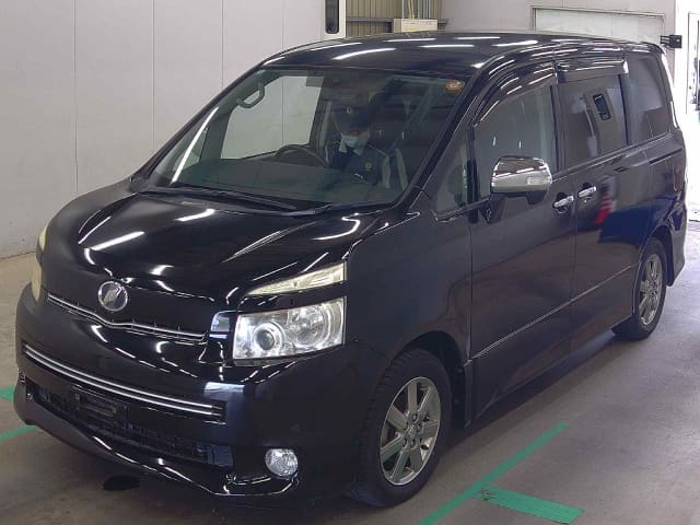 2010 TOYOTA Voxy