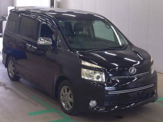 2010 TOYOTA Voxy