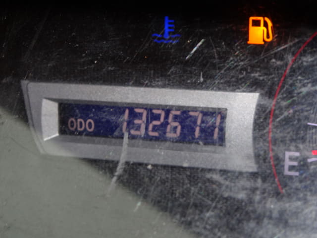 TOYOTA Noah thumbnail 36