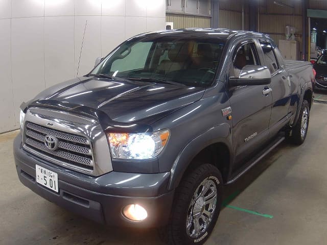 TOYOTA Tundra