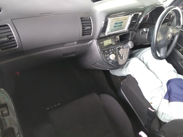 TOYOTA Wish thumbnail 57