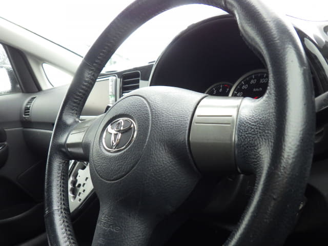 TOYOTA Wish thumbnail 46