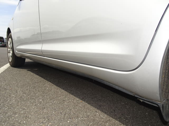 TOYOTA Wish thumbnail 19