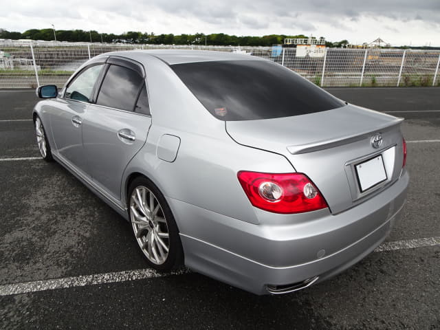 TOYOTA Mark X thumbnail 3