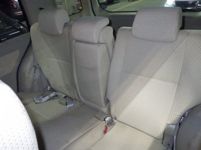 TOYOTA Raum thumbnail 4