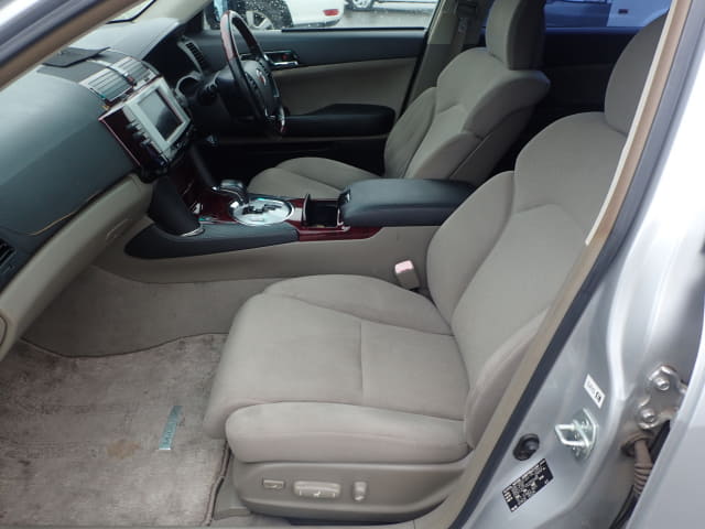 TOYOTA Mark X thumbnail 26