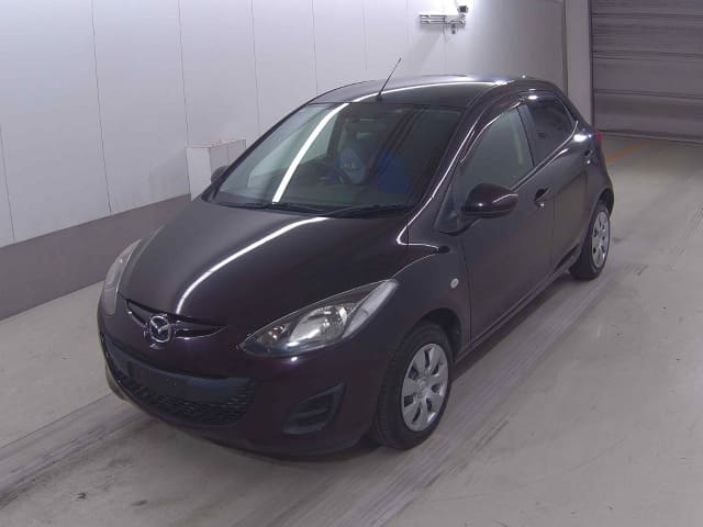 MAZDA Demio