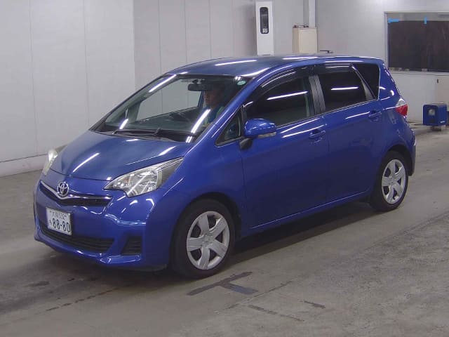TOYOTA Ractis;