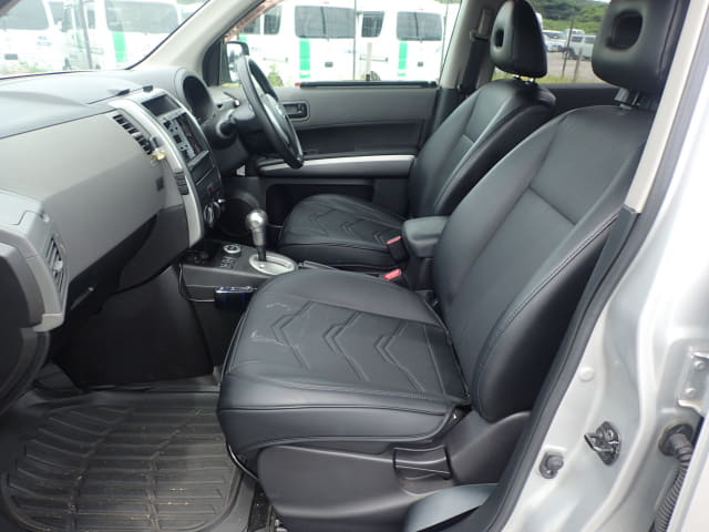 NISSAN X-Trail thumbnail 26
