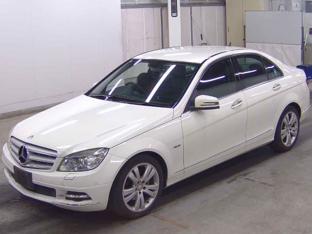 MERCEDES-BENZ C-Class;