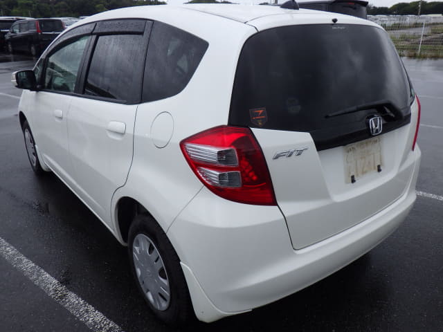 HONDA Fit thumbnail 3