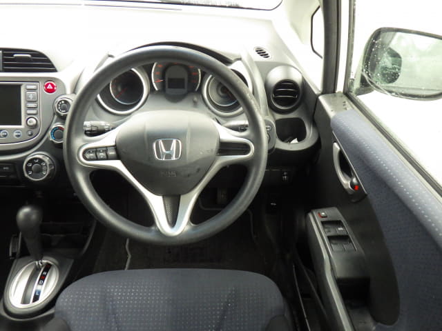 HONDA Fit thumbnail 31