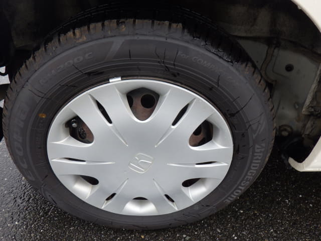HONDA Fit thumbnail 11