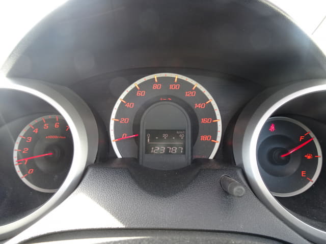 HONDA Fit thumbnail 33