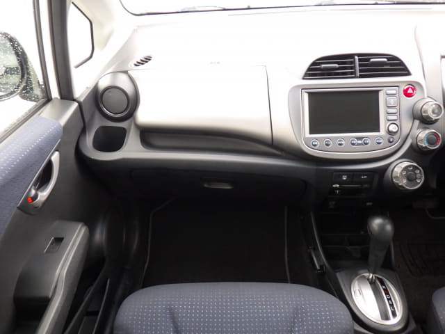HONDA Fit thumbnail 32