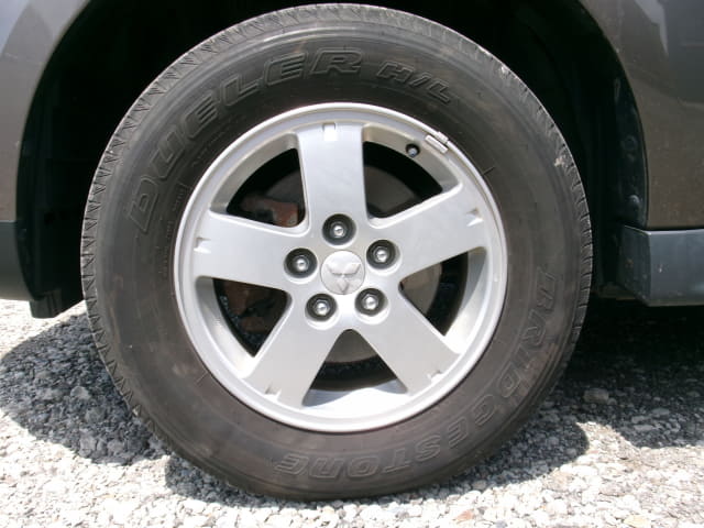 MITSUBISHI Outlander thumbnail 9