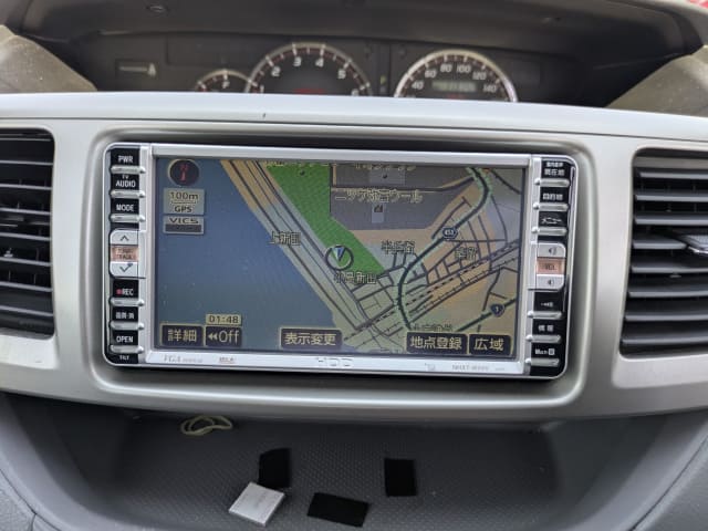 TOYOTA Voxy thumbnail 36