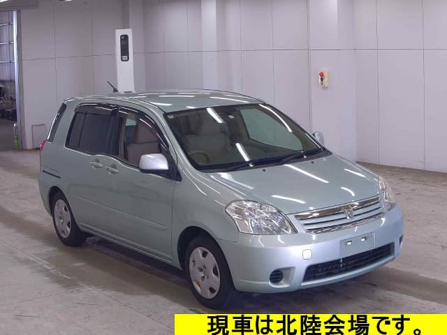 TOYOTA Raum thumbnail 4
