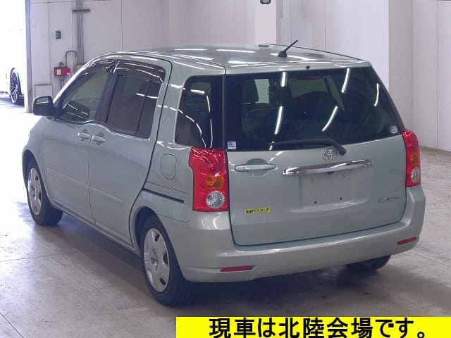 TOYOTA Raum thumbnail 5