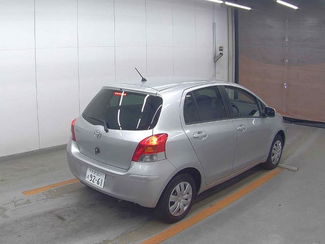 TOYOTA Vitz thumbnail 46