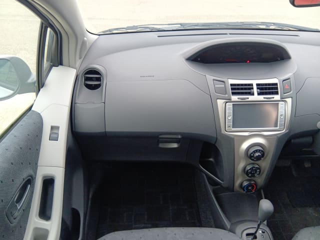 TOYOTA Vitz thumbnail 34
