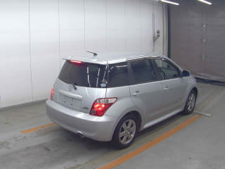2005 TOYOTA IST