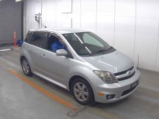2005 TOYOTA IST