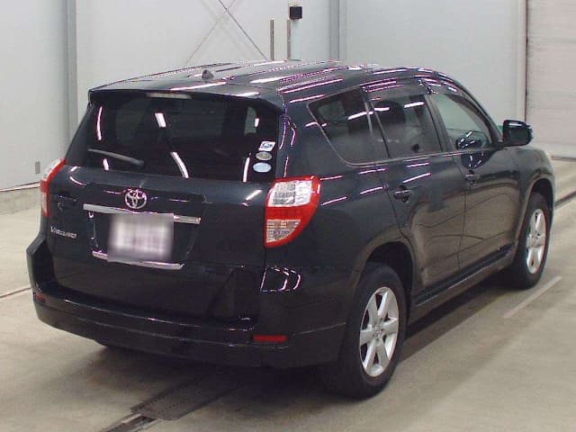 TOYOTA Vanguard thumbnail 2