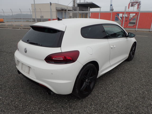 VOLKSWAGEN Scirocco thumbnail 5