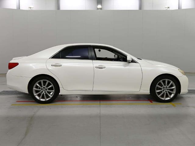 TOYOTA Mark X thumbnail 50