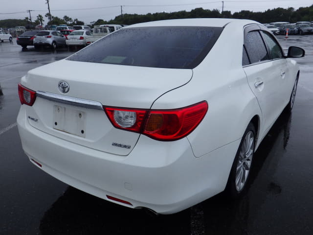 TOYOTA Mark X thumbnail 5