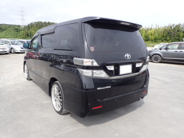 TOYOTA Vellfire thumbnail 3