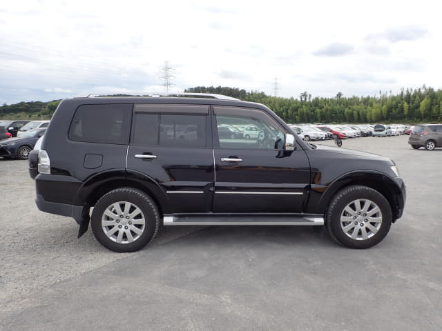 MITSUBISHI Pajero thumbnail 6