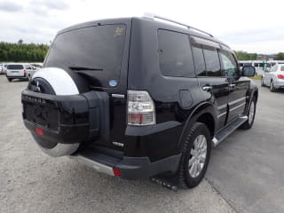 2007 MITSUBISHI Pajero