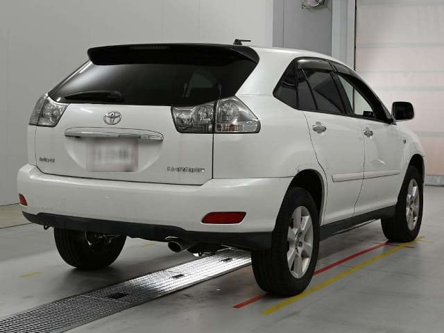 TOYOTA Harrier thumbnail 2
