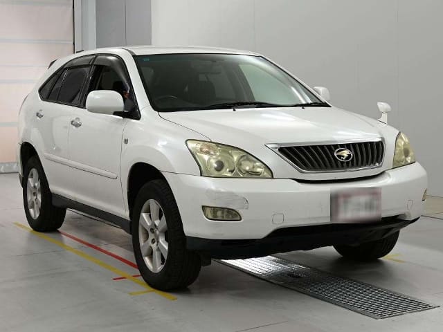 TOYOTA Harrier thumbnail 4