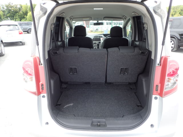 TOYOTA Ractis thumbnail 28