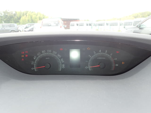 TOYOTA Ractis thumbnail 53