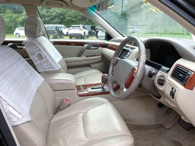 TOYOTA Crown thumbnail 25